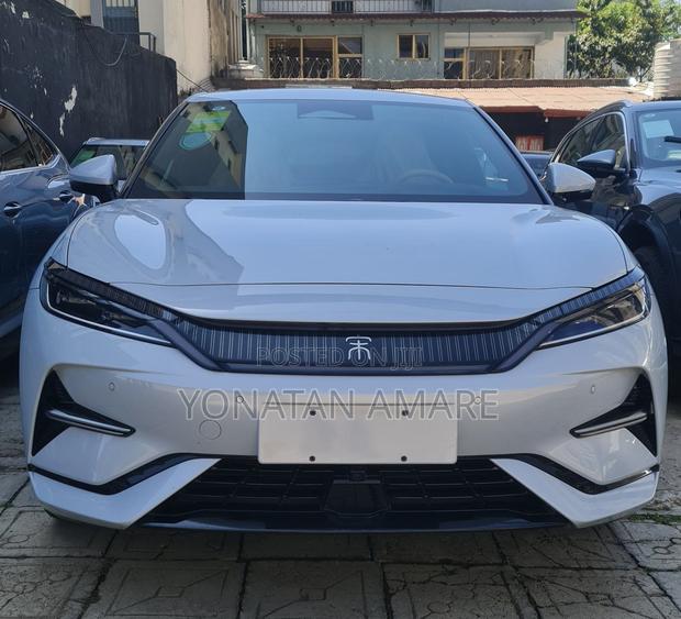 New BYD Song L DM-i 2025 White