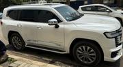 Toyota Land Cruiser 2023 White for sale