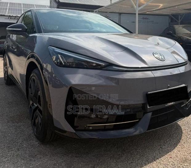 New Volkswagen ID. Buzz 2025 Gray