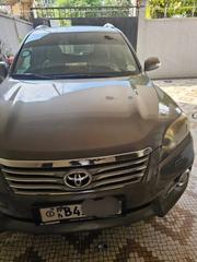 Toyota RAV4 2013 Brown for sale