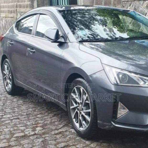 Hyundai Avante 2019 Gray