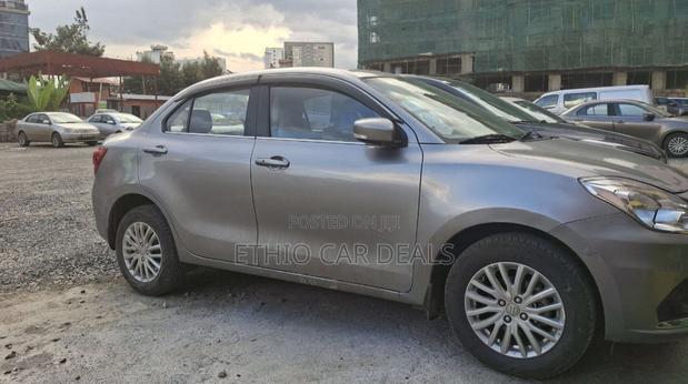 Suzuki Dzire 2022 Gray