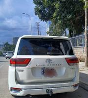 Toyota Land Cruiser 2022 White for sale