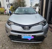 Toyota RAV4 2016 Silver for sale