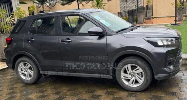 Toyota Raize 2023 Black
