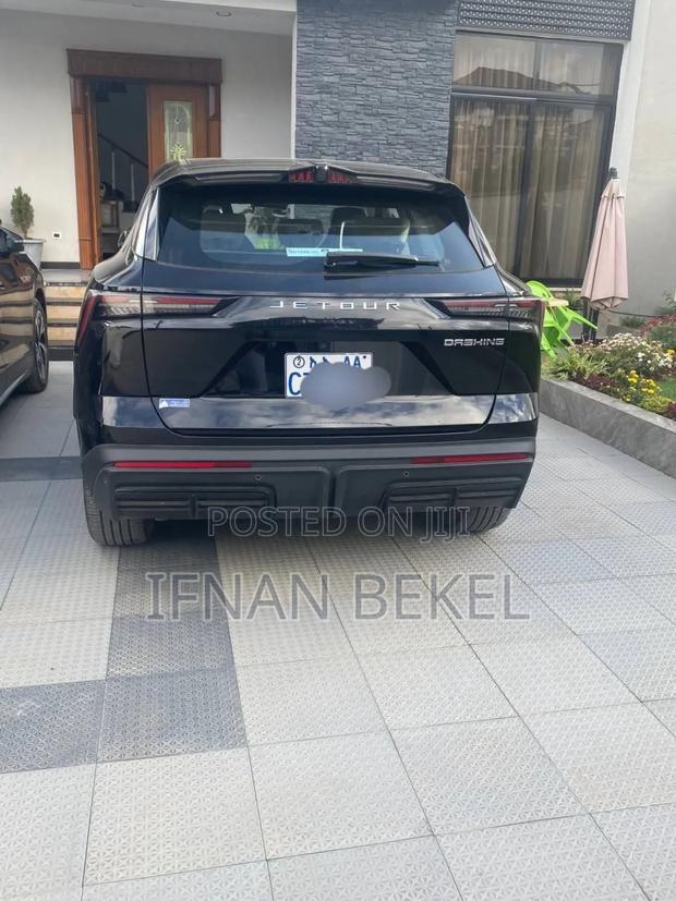 Jetour Dashing 1.6 Petrol FWD 2023 Black
