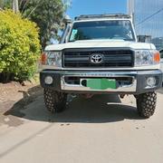 Toyota Land Cruiser 2015 White for sale