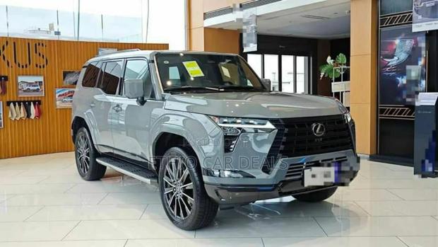 Lexus GX 2025 Beige