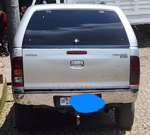Toyota Hilux 2008 Silver