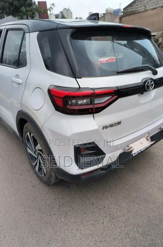 Toyota Raize 2022 White