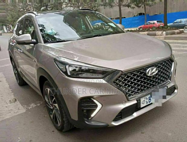Hyundai Tucson 2019 Gold