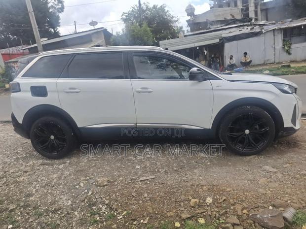 Peugeot 5008 1.6 PureTech 180 2021 White