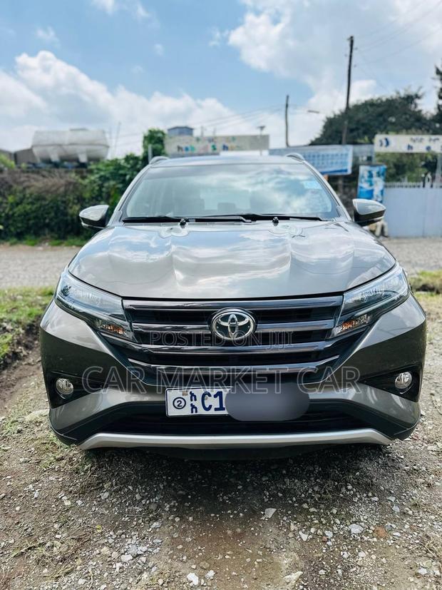 Toyota Rush 2022 Gray