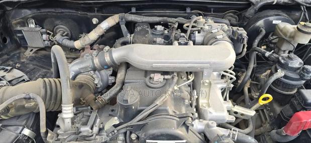 Toyota Hilux 2015 Gray