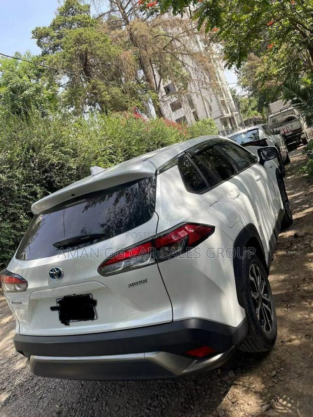 Toyota Frontlander 2024 White