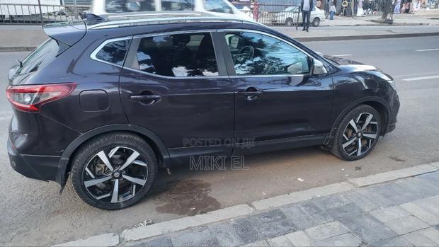 Nissan Qashqai 2018 Matt Black