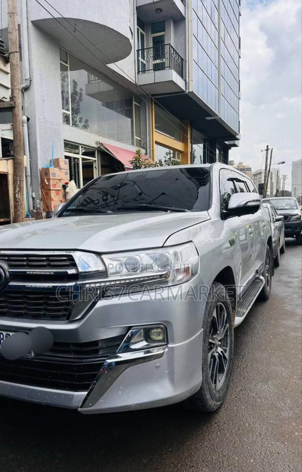 Toyota Land Cruiser 4.5 V8 VXR 2009 Silver
