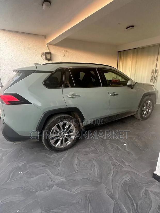 Toyota RAV4 TRD Off Road AWD 2023 Green