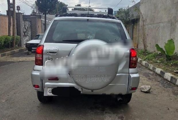 Toyota RAV4 2005 Silver