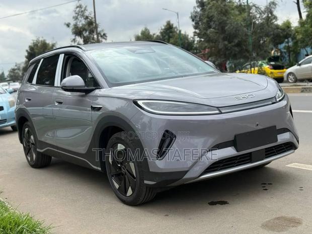 New BYD Sealion 7 EV 2025 Gray