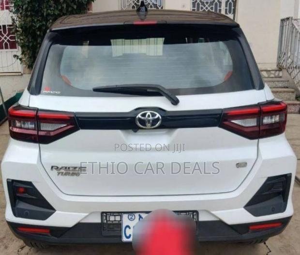 Toyota Raize 1.0 AWD 2022 White