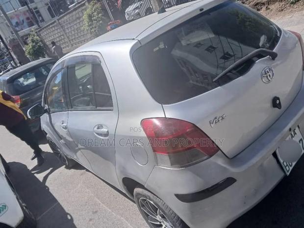 Toyota Yaris 1.0 VVT-i 2008 Silver