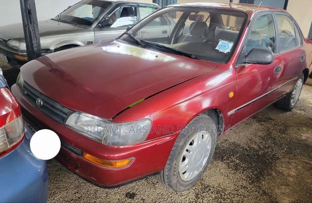 Toyota Corolla Sedan 1996 Burgundy