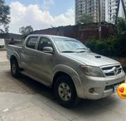 Toyota Hilux 2010 Gray for sale