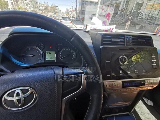 Toyota Land Cruiser Prado 2.7 2018 Black