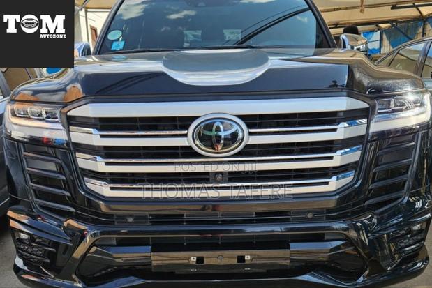 New Toyota Land Cruiser 2024 Black