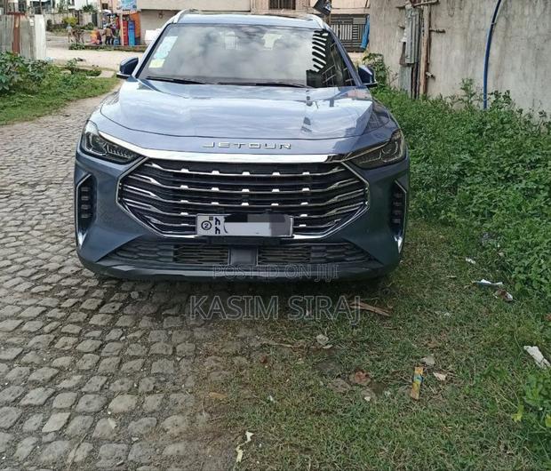 Jetour X70 Plus 1.5 7-Seater FWD 2022 Blue