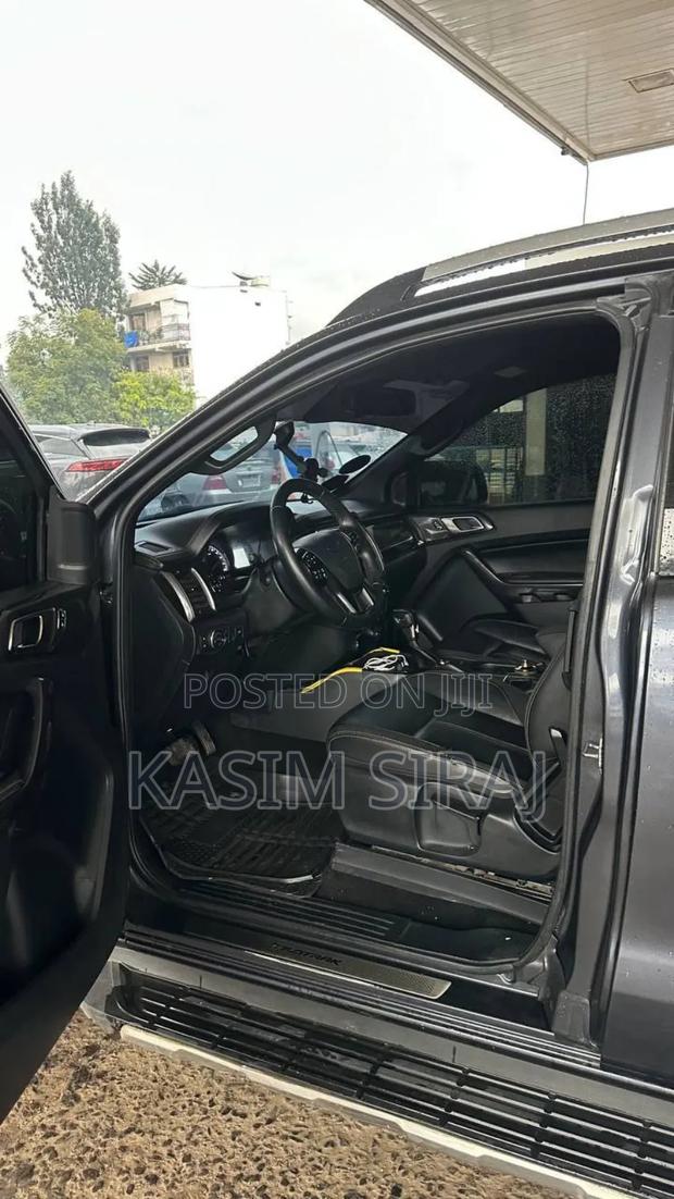 Ford Ranger Wildtrak 2020 Gray