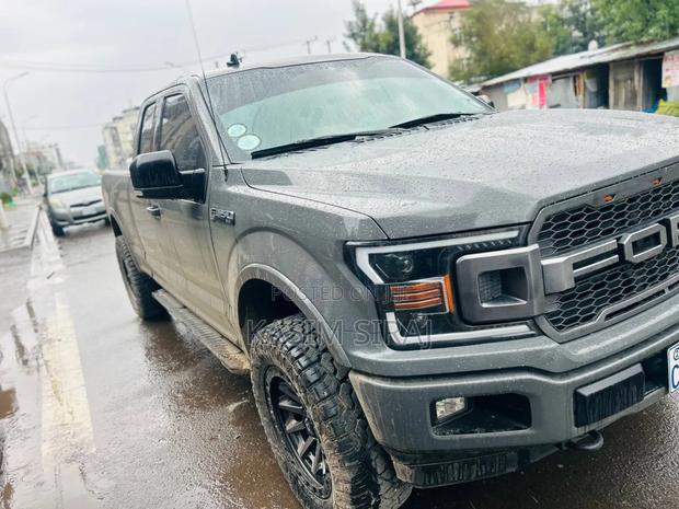 Ford F-150 XLT 4x2 Regular Cab Styleside 6.5 ft. box 122 in. WB 2020
