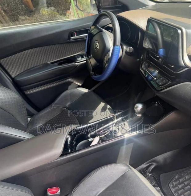 Toyota C-HR 2021 White