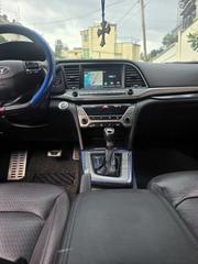 Hyundai Avante 2017 Blue for sale