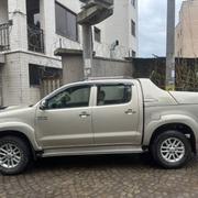 Toyota Hilux 2015 Gray for sale