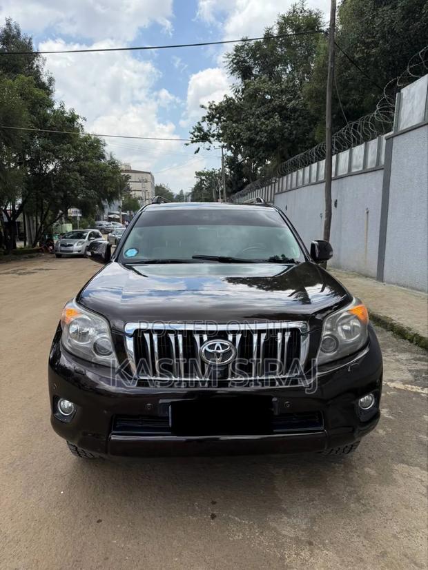Toyota Land Cruiser Prado 3.0 TD 2012 Gray