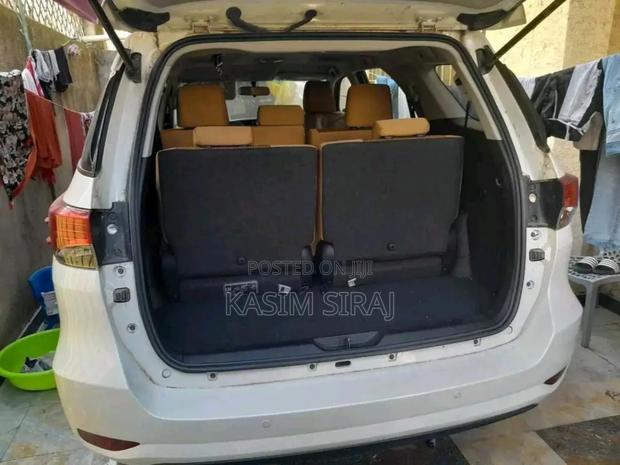 Toyota Fortuner 2.4 D RWD 2019 White
