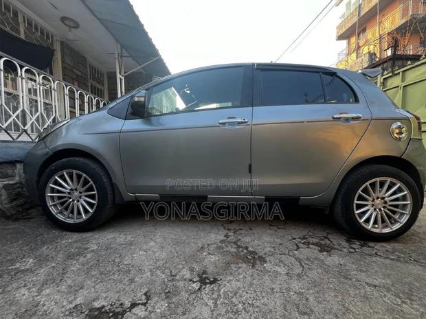 Toyota Yaris 2008 Silver
