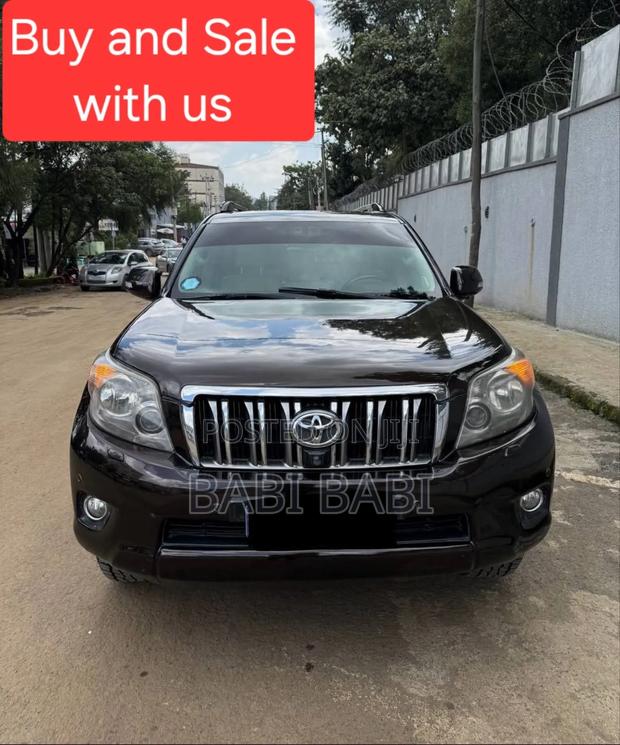 Toyota Land Cruiser Prado 2012 Matt Black