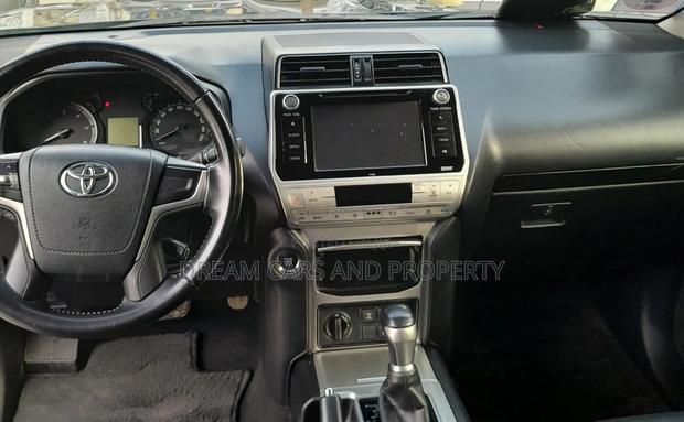 Toyota Land Cruiser Prado 4.0 2020 Black
