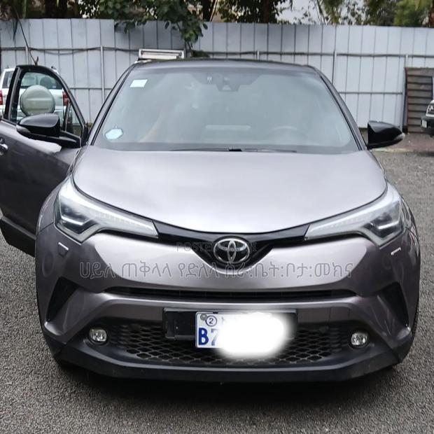 Toyota C-HR 2020 Silver