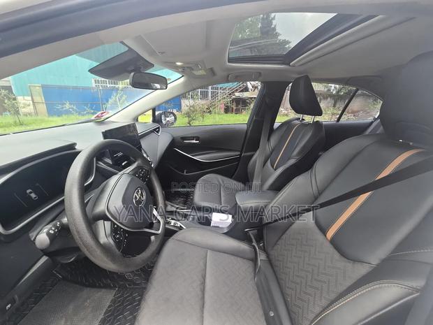 Toyota Corolla 2024 White