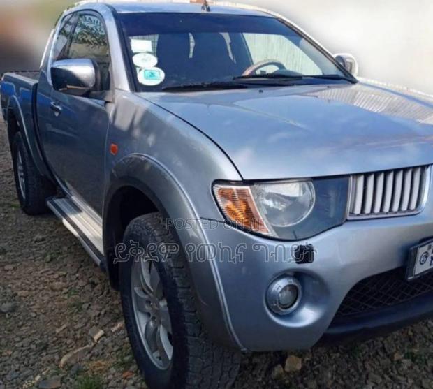 Mitsubishi L200 Single Cab 2.5 TD 4WD 2007 Silver