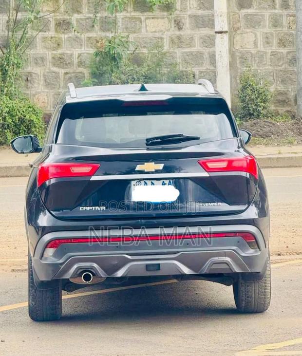 Chevrolet Captiva 2021 Black