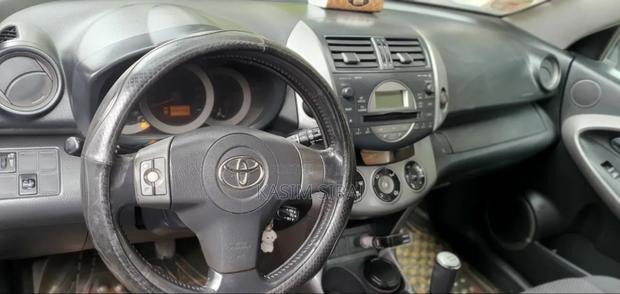 Toyota Hilux Revo Double Cab Deisel 2.4 AWD 2020 Beige