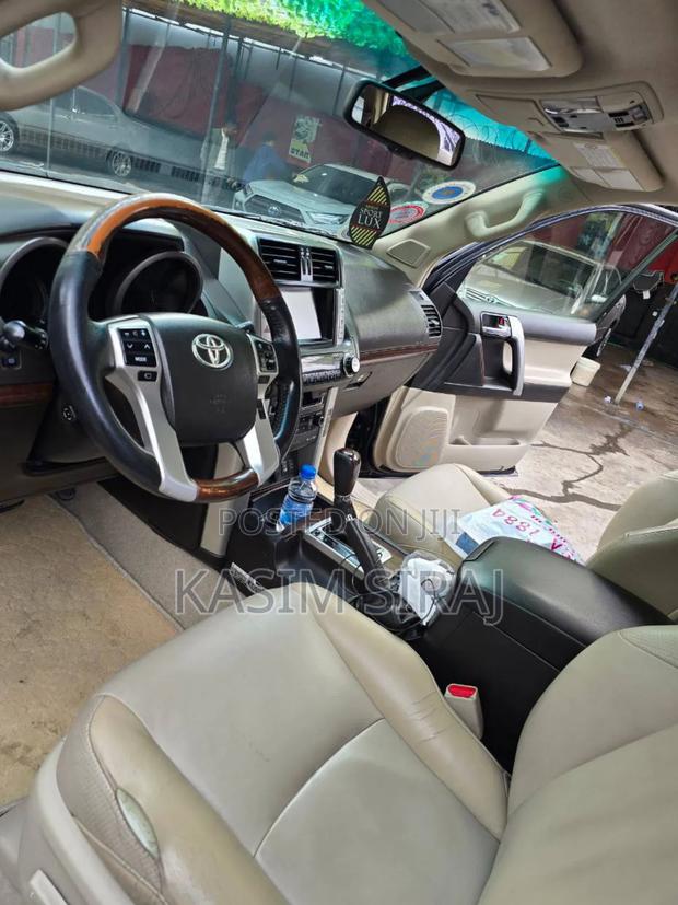 Toyota Land Cruiser Prado 3.0 TD 2012 Black
