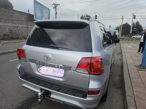 Toyota Land Cruiser 4.5 V8 TD GX-R 2011 Silver