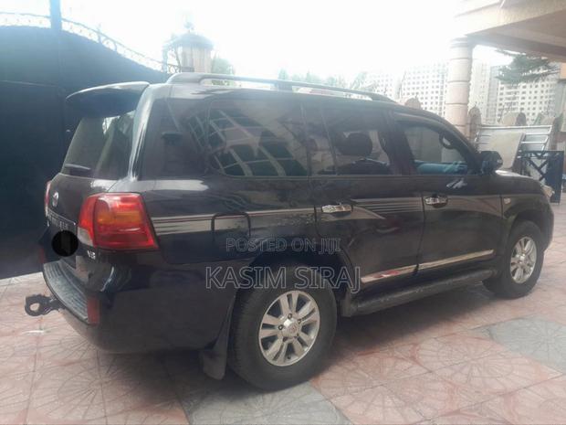 Toyota Land Cruiser 4.5 V8 TD STD 2011 Black