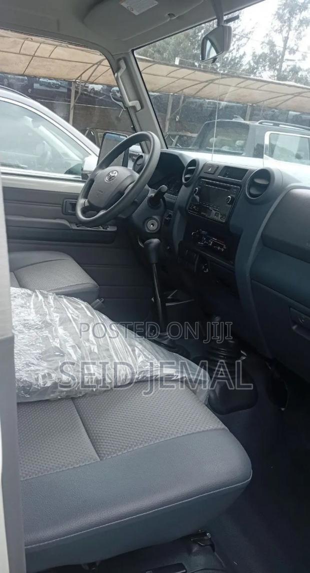 New Toyota Land Cruiser 2023 White